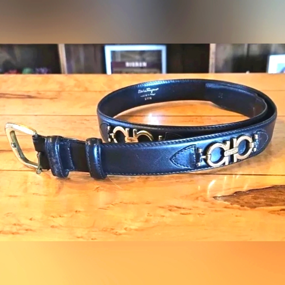 Salvatore Ferragamo Leather & Gold Tone Gancini Belt sz. 34